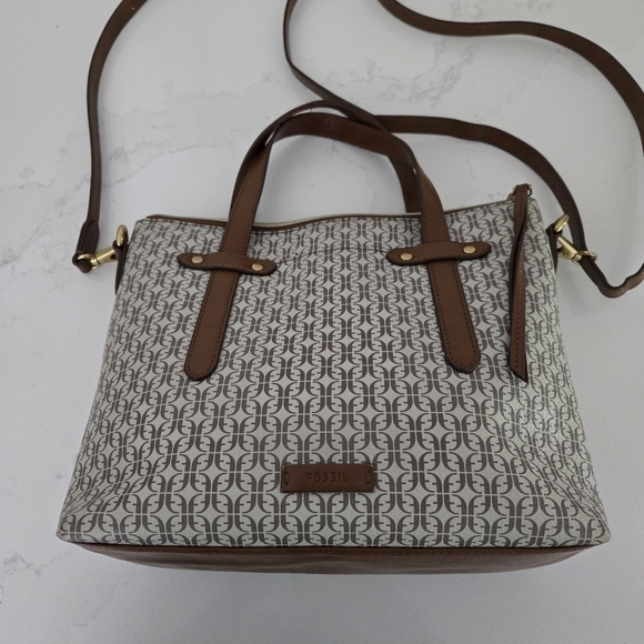 Fossil Felicity Signature Crossbody Satchel Purse Bag Logo Taupe Vegan Leather - Picture 9 of 10